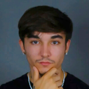 Josiah Gomula Profile Picture