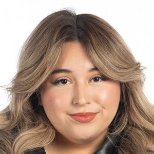Esperanza Carolina Gonzalez Profile Picture