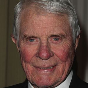 Peter Graves