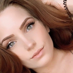 Natalie Grenier Profile Picture