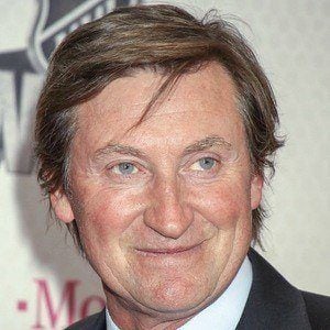 Wayne Gretzky Bio Family Trivia Famous Birthdays