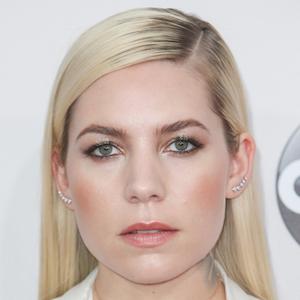 Skylar Grey Profile Picture