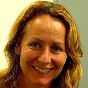 Angela Groothuizen Headshot 