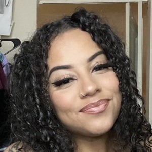 Shaimarie Guzman Profile Picture