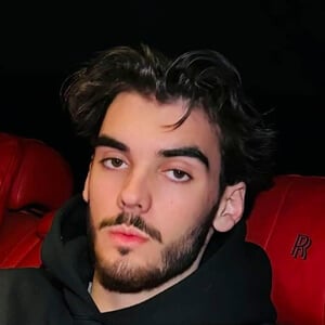 halfwaytoforty Profile Picture