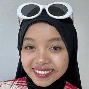 Fatimah Halilintar - Age, Family, Bio | Famous Birthdays