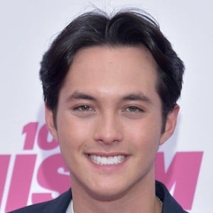 Laine Hardy Profile Picture