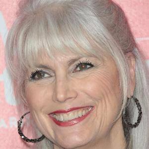 Emmylou Harris Profile Picture