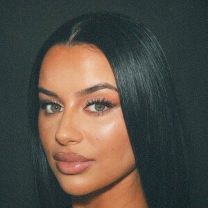Chayna Hegener Profile Picture