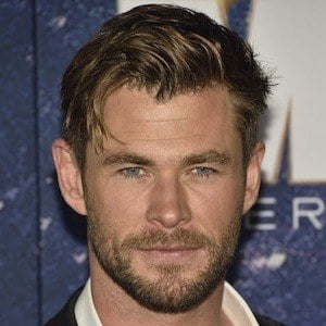 Chris Hemsworth Profile Picture