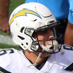 Hunter Henry - Bio, Family, Trivia | Famous Birthdays