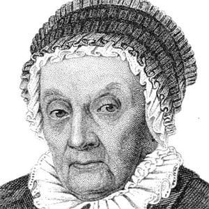 Caroline Herschel Headshot 