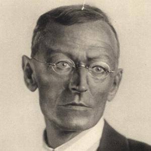 Hermann Hesse Headshot 