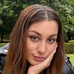 Adriana Hest Profile Picture