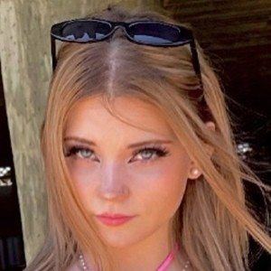 Chlo Lasser Profile Picture