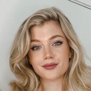 Sydney Hoffman Profile Picture