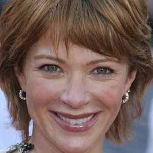 Lauren Holly Profile Picture