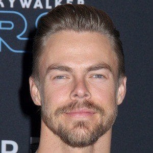 Derek Hough Profile Picture