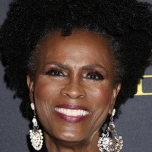 Janet Hubert