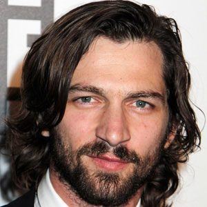 Michiel Huisman Profile Picture