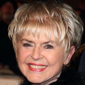 Gloria Hunniford Profile Picture