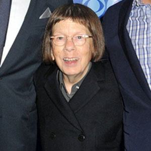 Linda Hunt Profile Picture