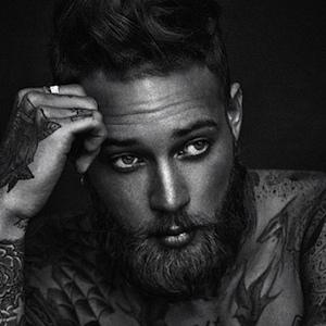 Billy Huxley Profile Picture
