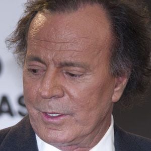 Julio Iglesias Profile Picture