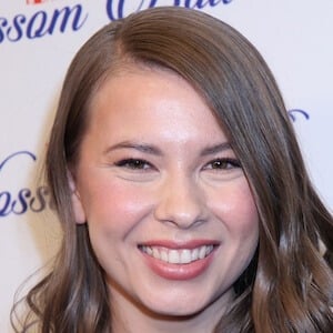 Bindi Irwin Profile Picture