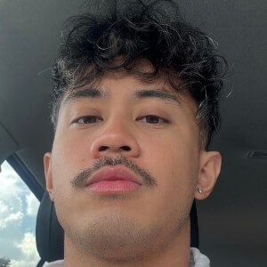 j.joro95 Profile Picture