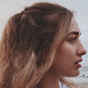 Nina Jablonska Profile Picture
