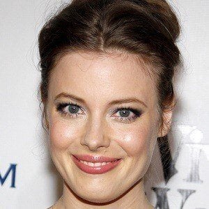 Gillian Jacobs Profile Picture