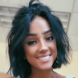 Jennifer Nicole Profile Picture