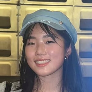 jinywaa Profile Picture