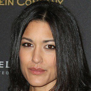 julia jones father
