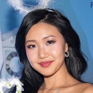 Lena Joo Profile Picture