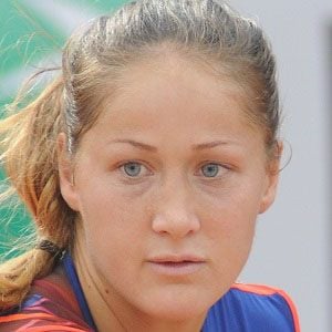 Bojana Jovanovski - Age, Family, Bio | Famous Birthdays