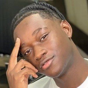 JTube - Age, Family, Bio | Famous Birthdays