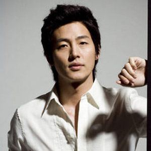 Lee Jung-jin - Age, Family, Bio | Famous Birthdays