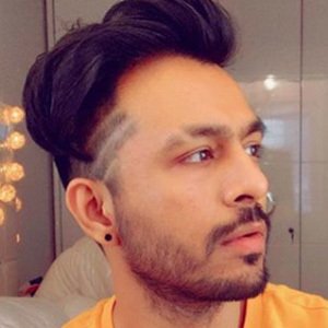 Tony Kakkar Profile Picture