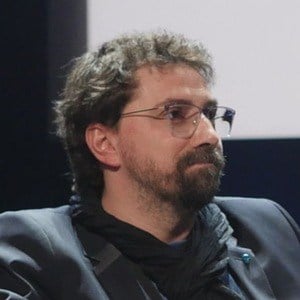 Viktor Kalvachev Headshot 