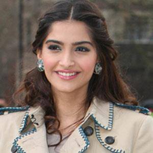 Sonam Kapoor Profile Picture