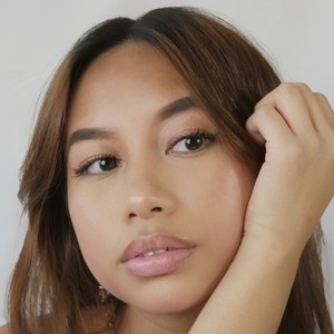 Illeleana Karis Profile Picture