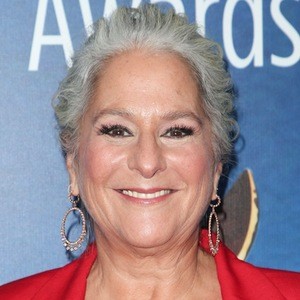 Marta Kauffman Profile Picture