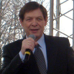 Eduard Khil