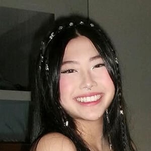 Jacquelyne Khuu Profile Picture
