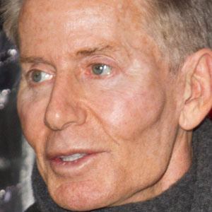 Calvin Klein - Age, Family, Bio | Famous Birthdays