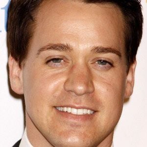 T.R. Knight Profile Picture