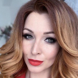 Anna Komarova Profile Picture