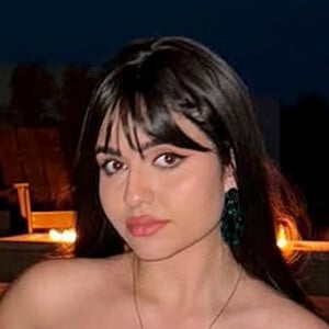 Melina Kon Profile Picture